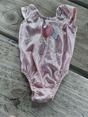 Bailey's Blossoms Pink Glitter Metallic Bodysuit 9-12M Sleeveless Snap Stretch